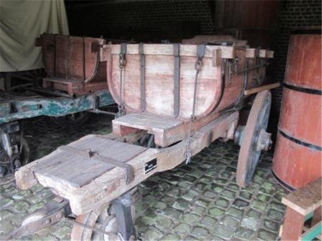 Driewielkar met geknikte draagboom, Karrenmuseum Essen